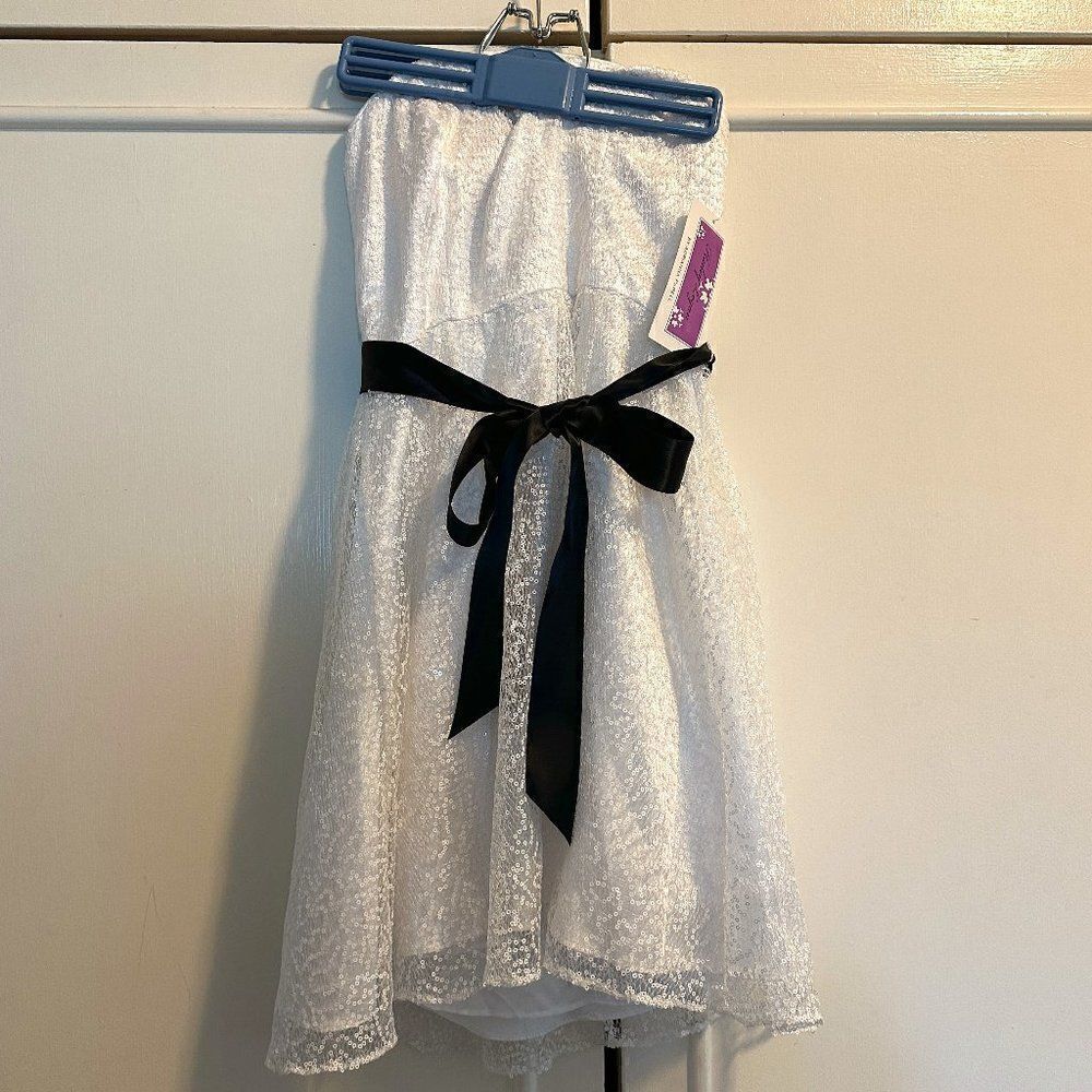 NWT Hailey Logan Formal Dress